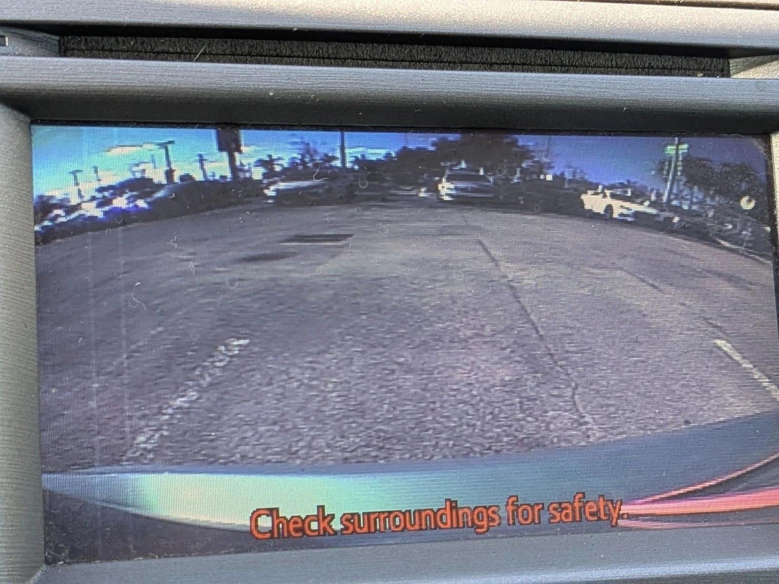 2015 Toyota Prius 5dr HB Two (SE)