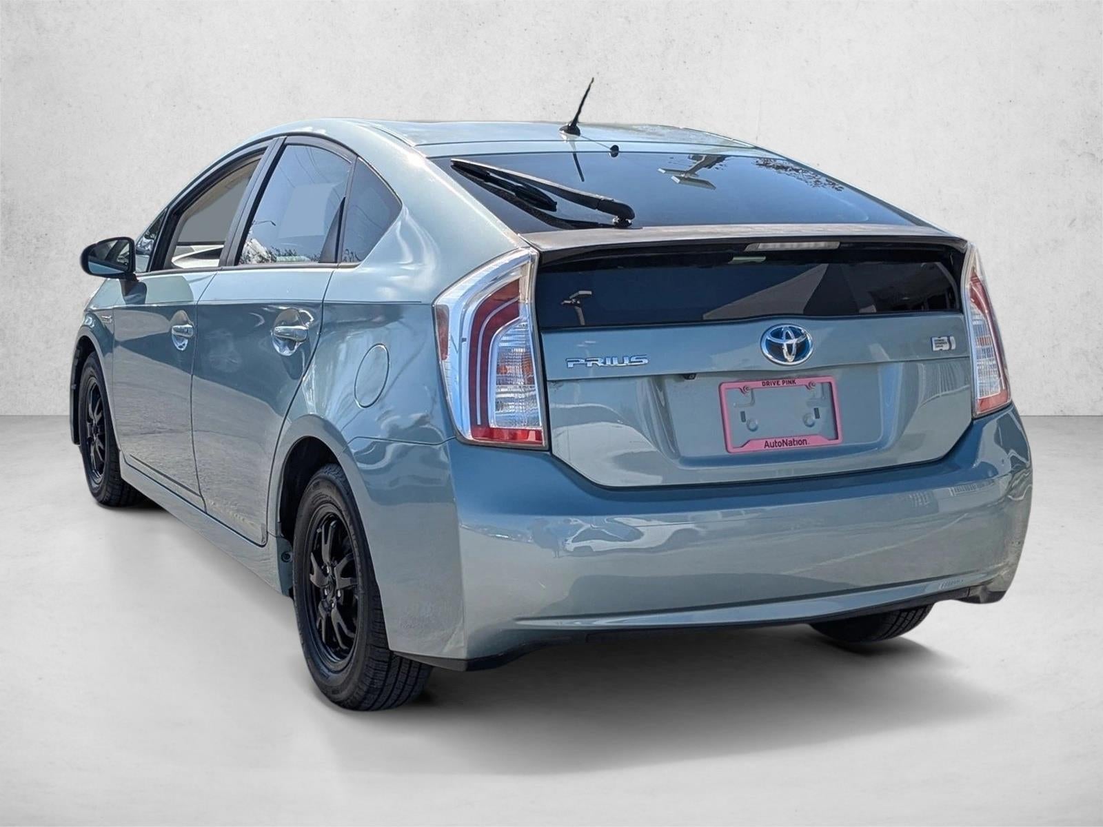 2015 Toyota Prius 5dr HB Two (SE)