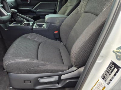 2025 Toyota 4Runner SR5 4WD (GS)