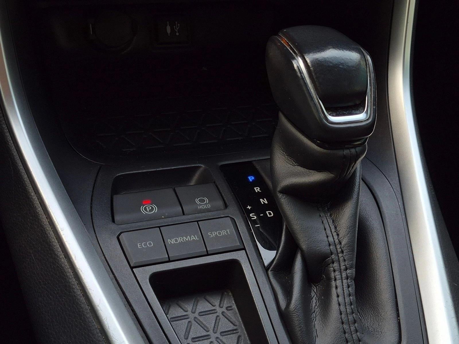 2019 Toyota RAV4 XLE Premium FWD (Natl)