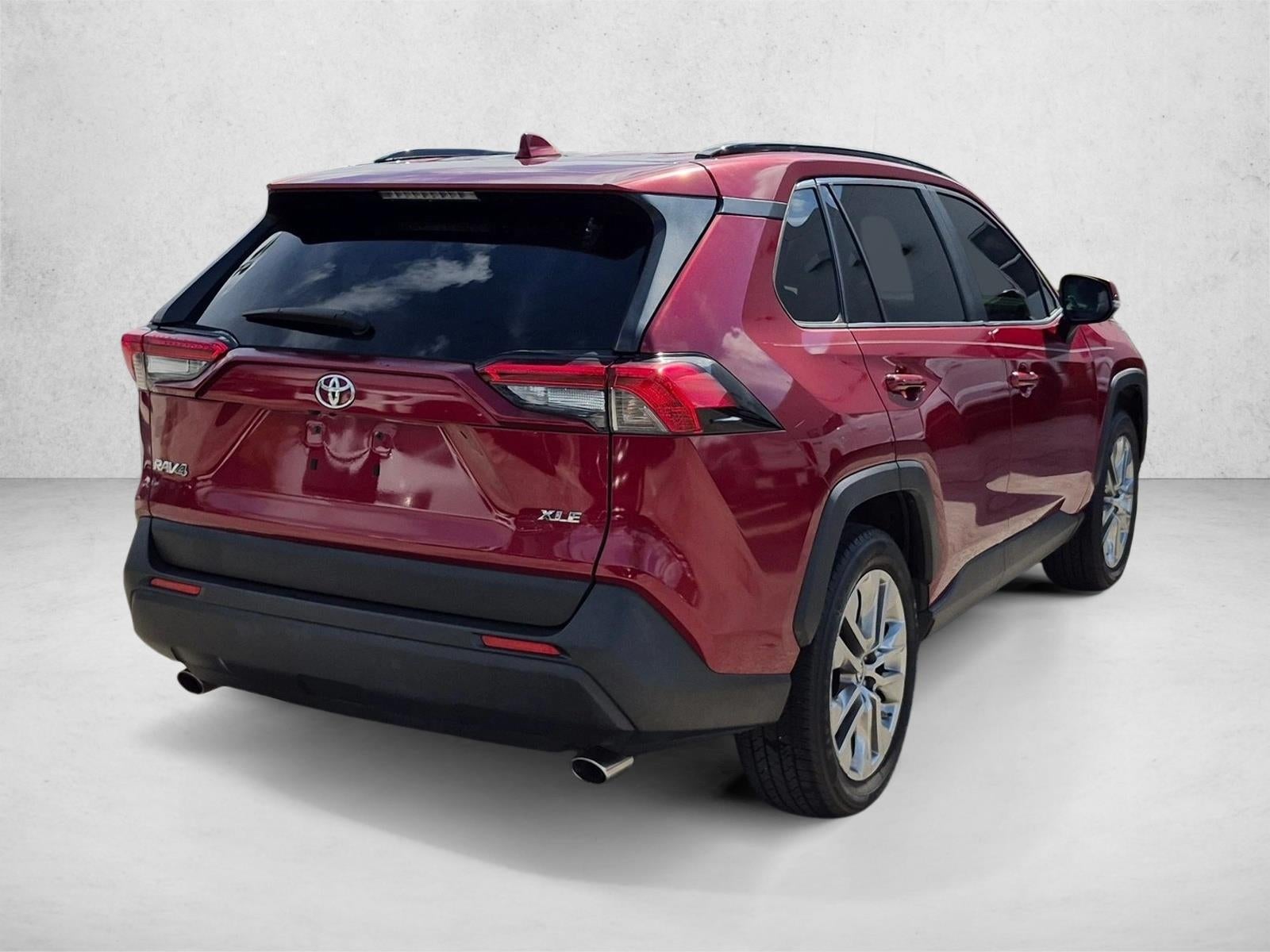 2019 Toyota RAV4 XLE Premium FWD (Natl)