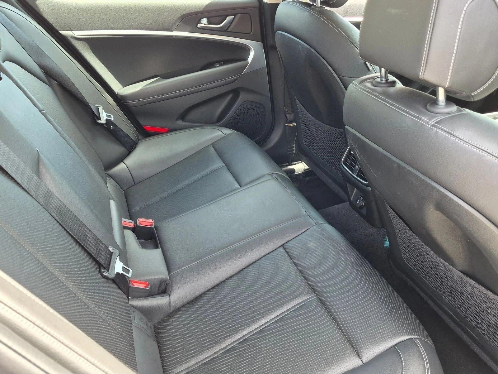 2022 Genesis G70 2.0T AWD