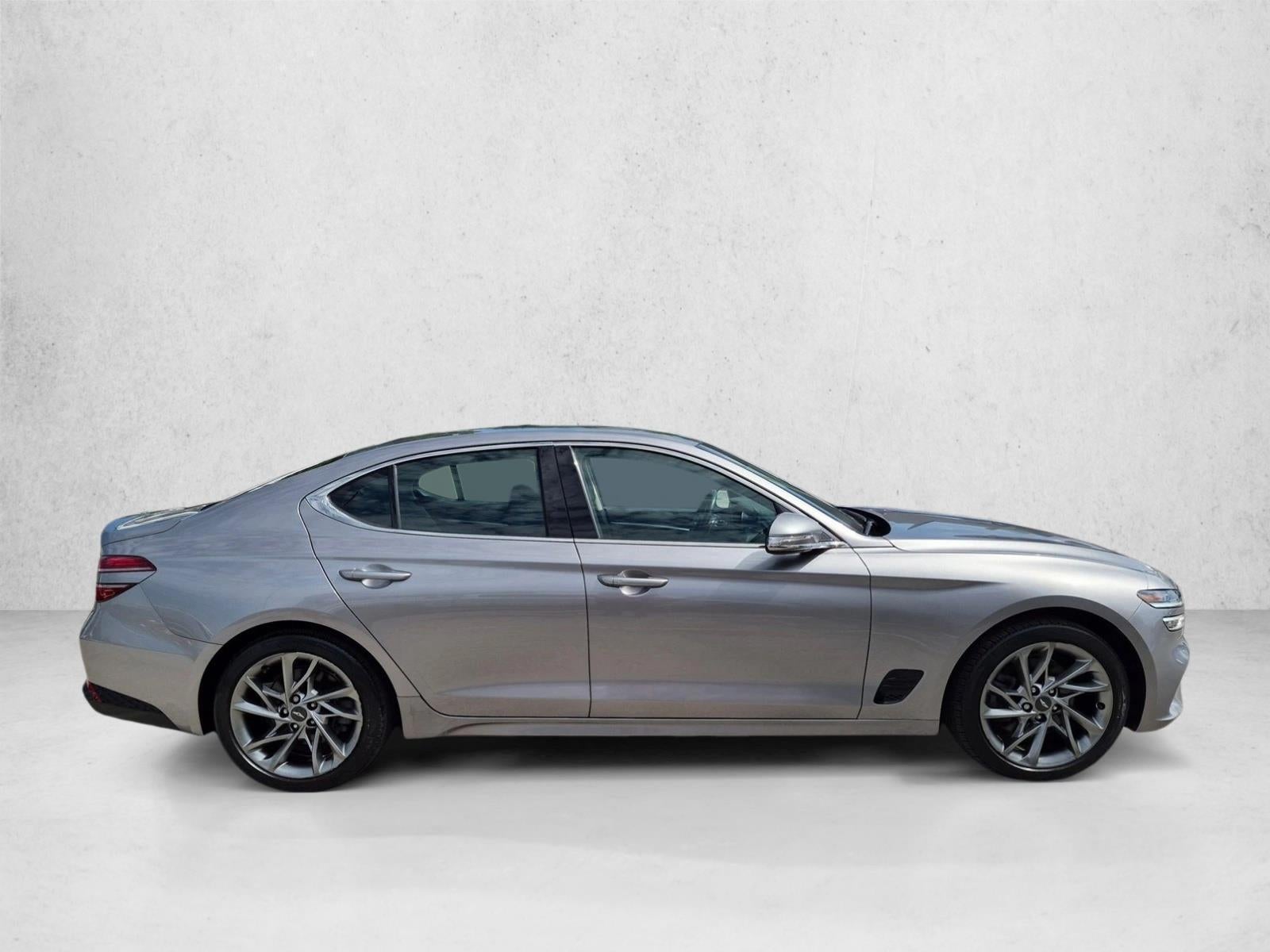 2022 Genesis G70 2.0T AWD