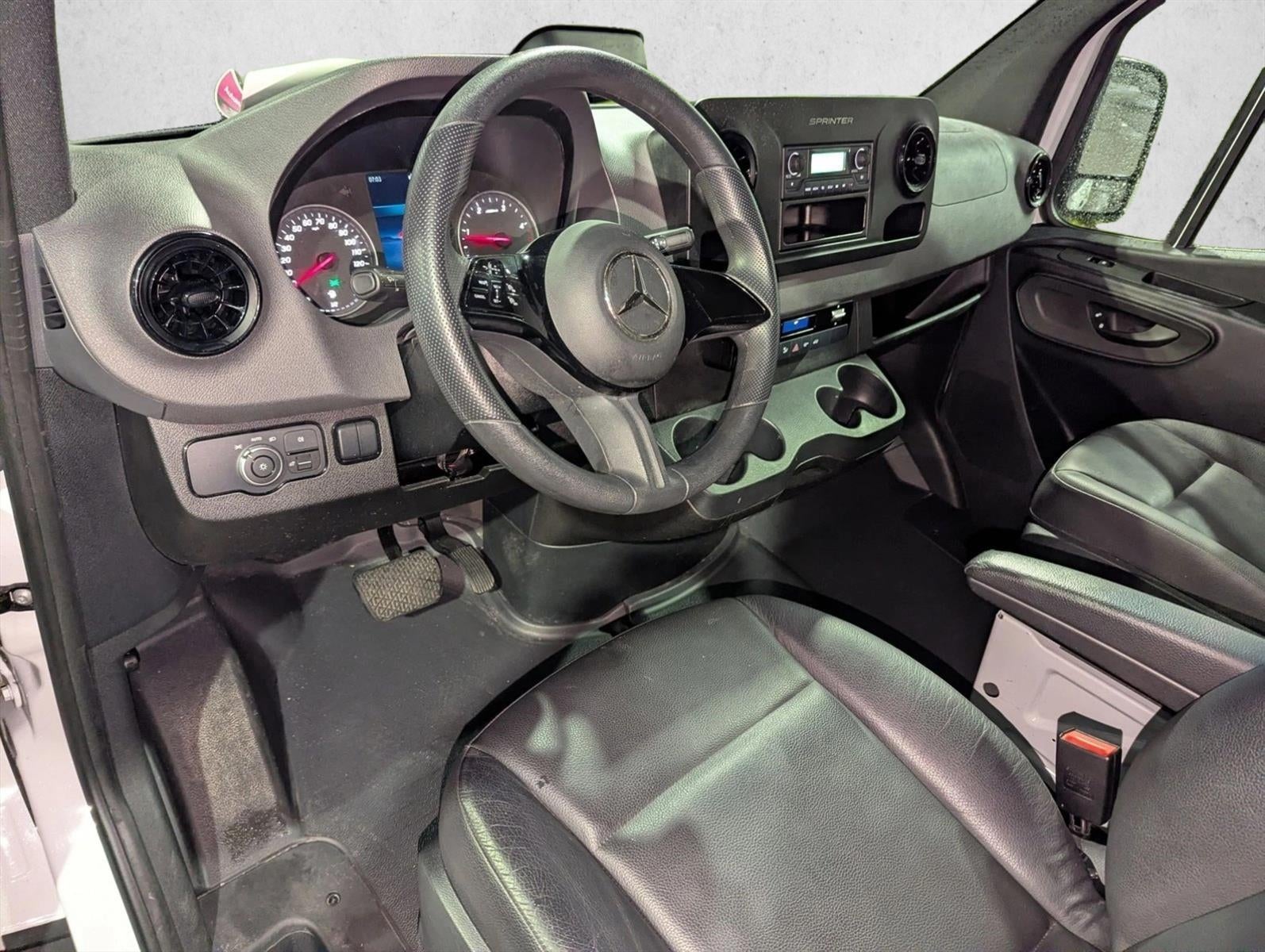 2025 Mercedes-Benz Sprinter Cargo Van 2500 Standard Roof I4 Diesel 144" RWD