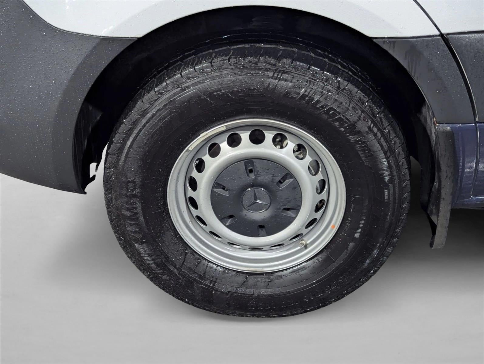 2025 Mercedes-Benz Sprinter Cargo Van 2500 Standard Roof I4 Diesel 144" RWD