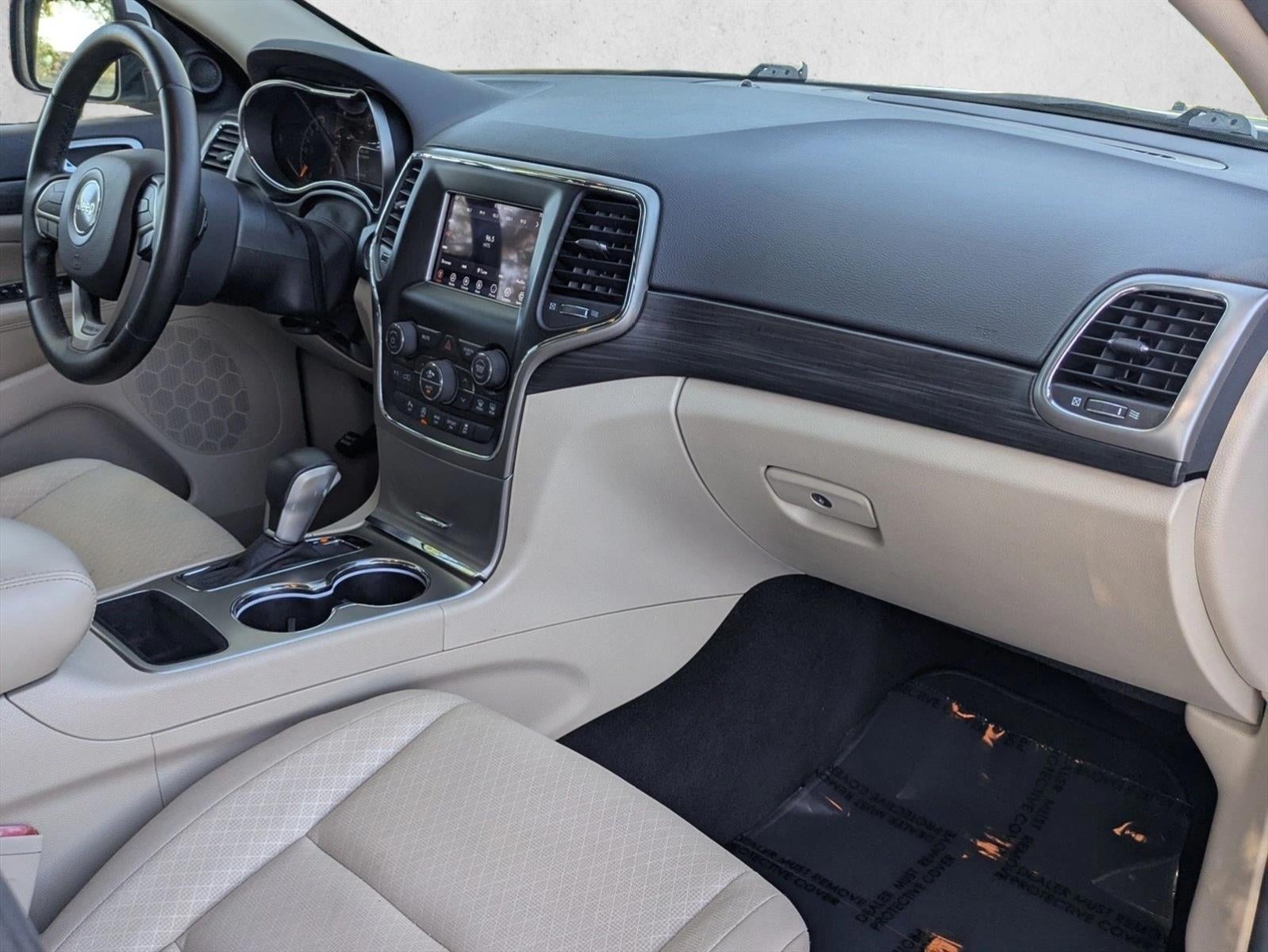 2019 Jeep Grand Cherokee Laredo E 4x2