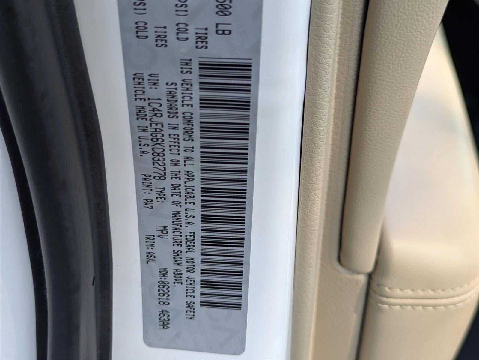 2019 Jeep Grand Cherokee Laredo E 4x2