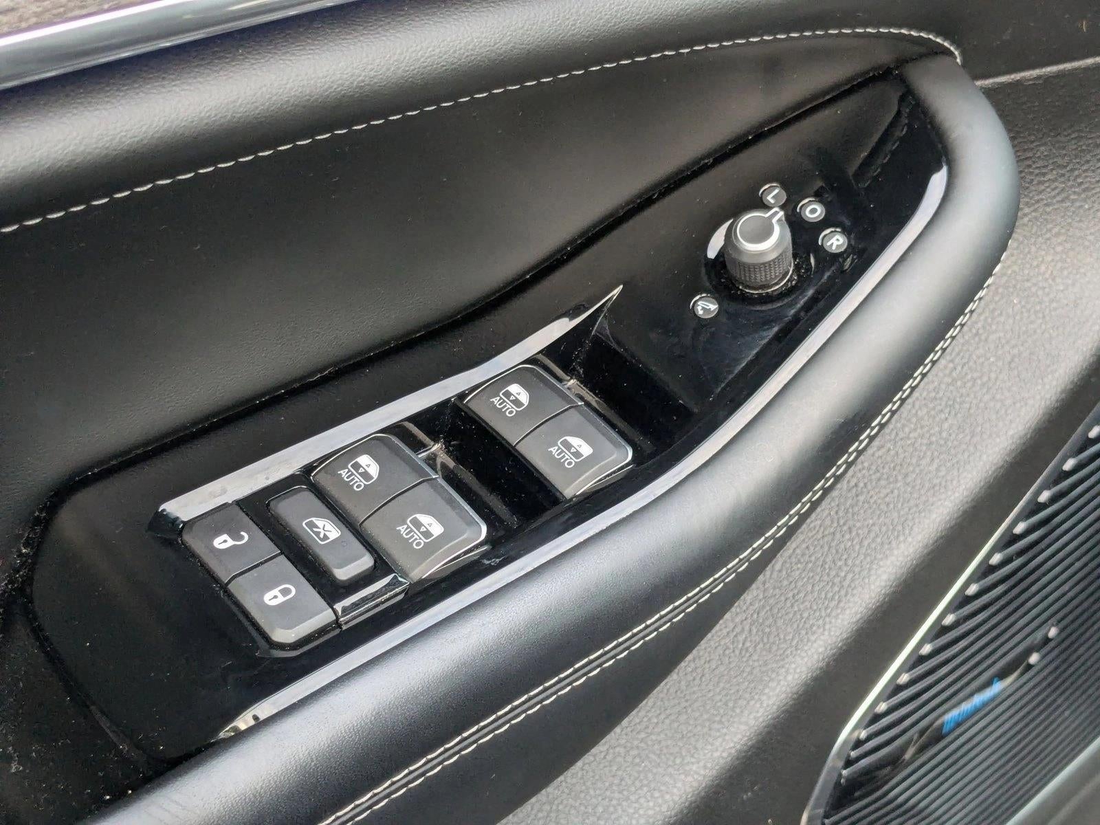 2022 Jeep Grand Cherokee 4xe Overland 4x4