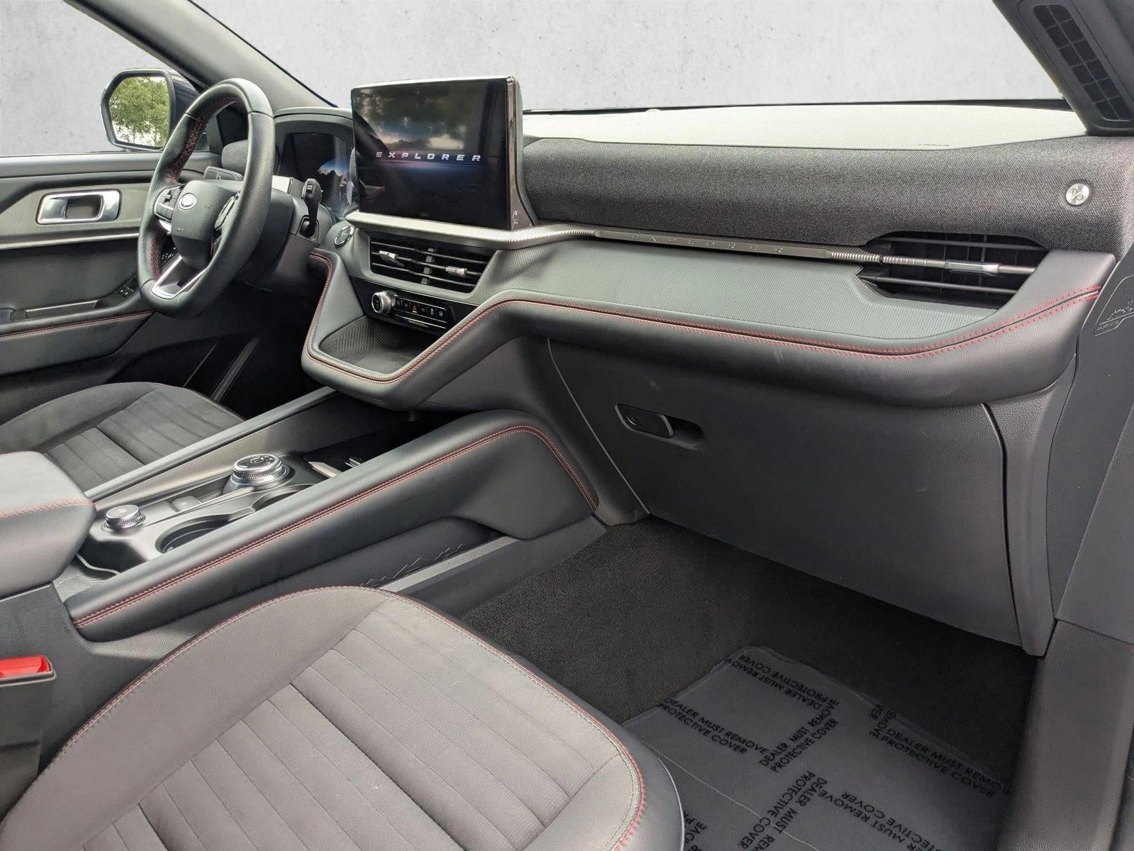 2025 Ford Explorer ST-Line 4WD