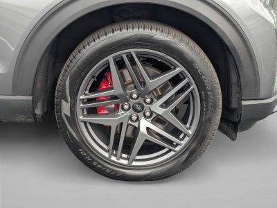 2025 Ford Explorer ST-Line 4WD