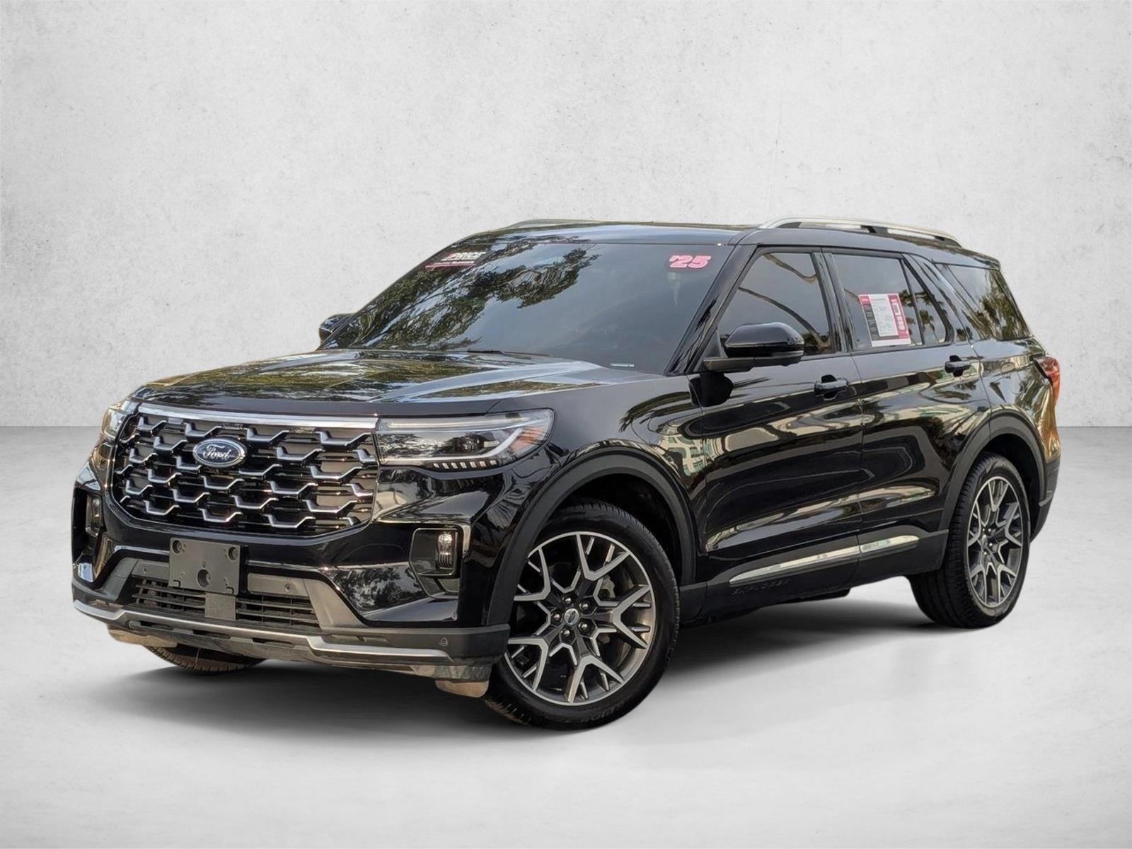 2025 Ford Explorer Platinum RWD