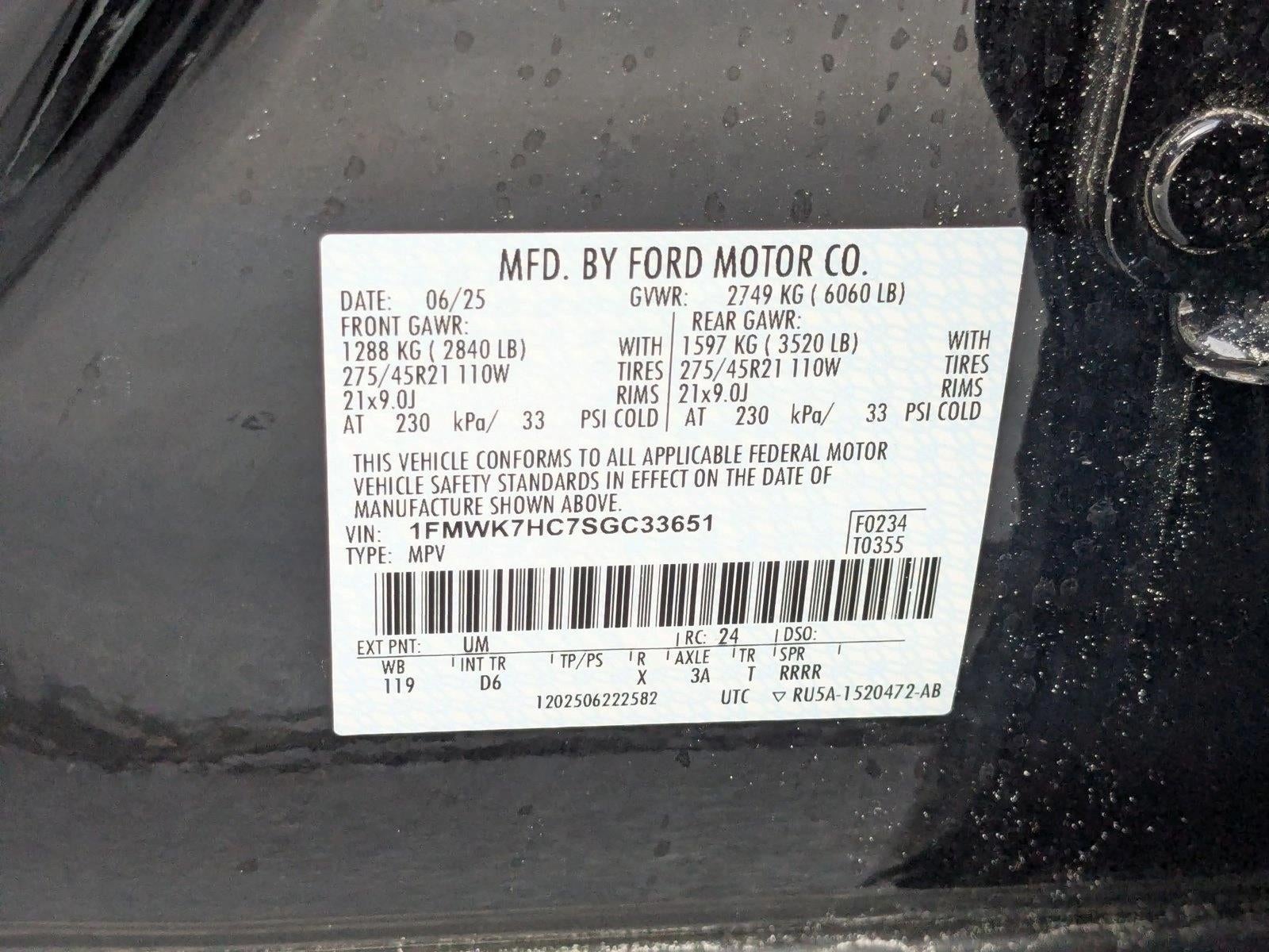 2025 Ford Explorer Platinum RWD