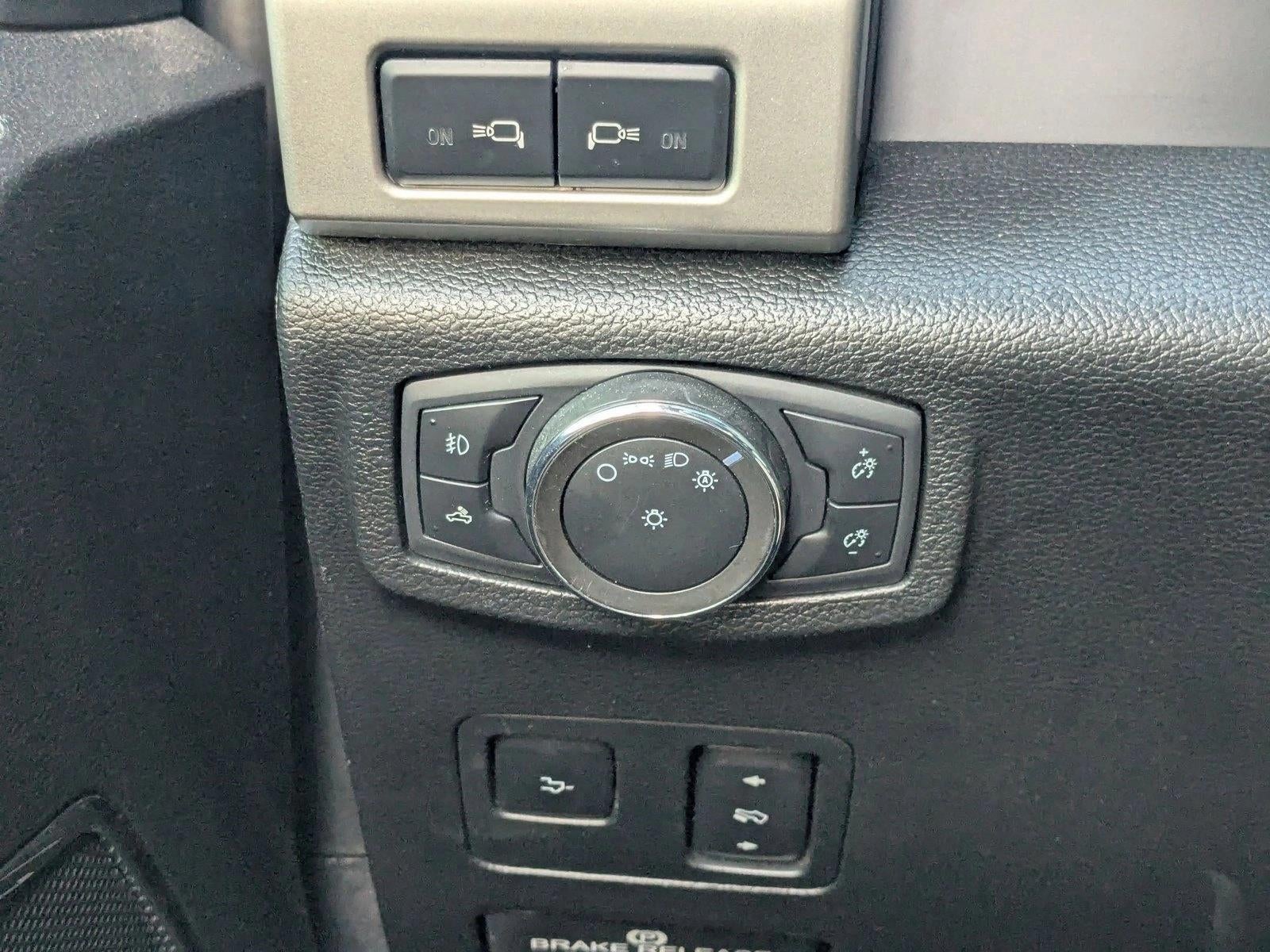 2020 Ford Super Duty F-250 SRW LARIAT 4WD Crew Cab 6.75' Box