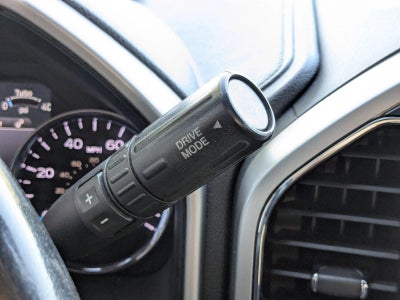 2022 Ford Super Duty F-250 SRW LARIAT 4WD Crew Cab 6.75' Box