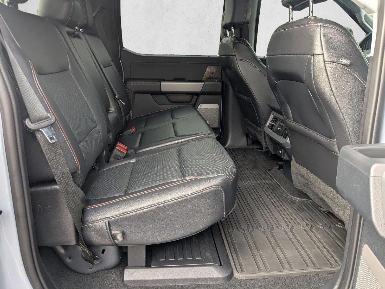 2024 Ford Super Duty F-250 SRW LARIAT 4WD Crew Cab 6.75' Box