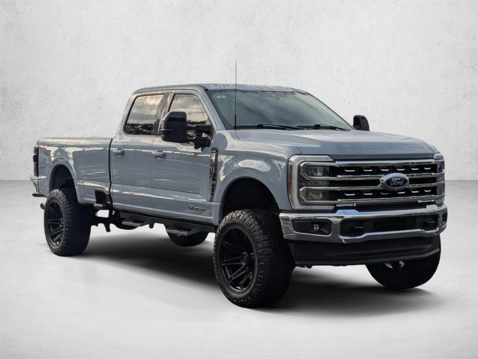 2024 Ford Super Duty F-250 SRW LARIAT 4WD Crew Cab 6.75' Box