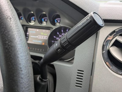 2016 Ford Super Duty F-350 SRW 4WD Crew Cab 6-3/4 Ft Box XLT
