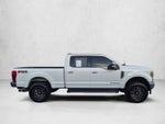 2022 Ford Super Duty F-350 SRW LARIAT 4WD Crew Cab 6.75' Box