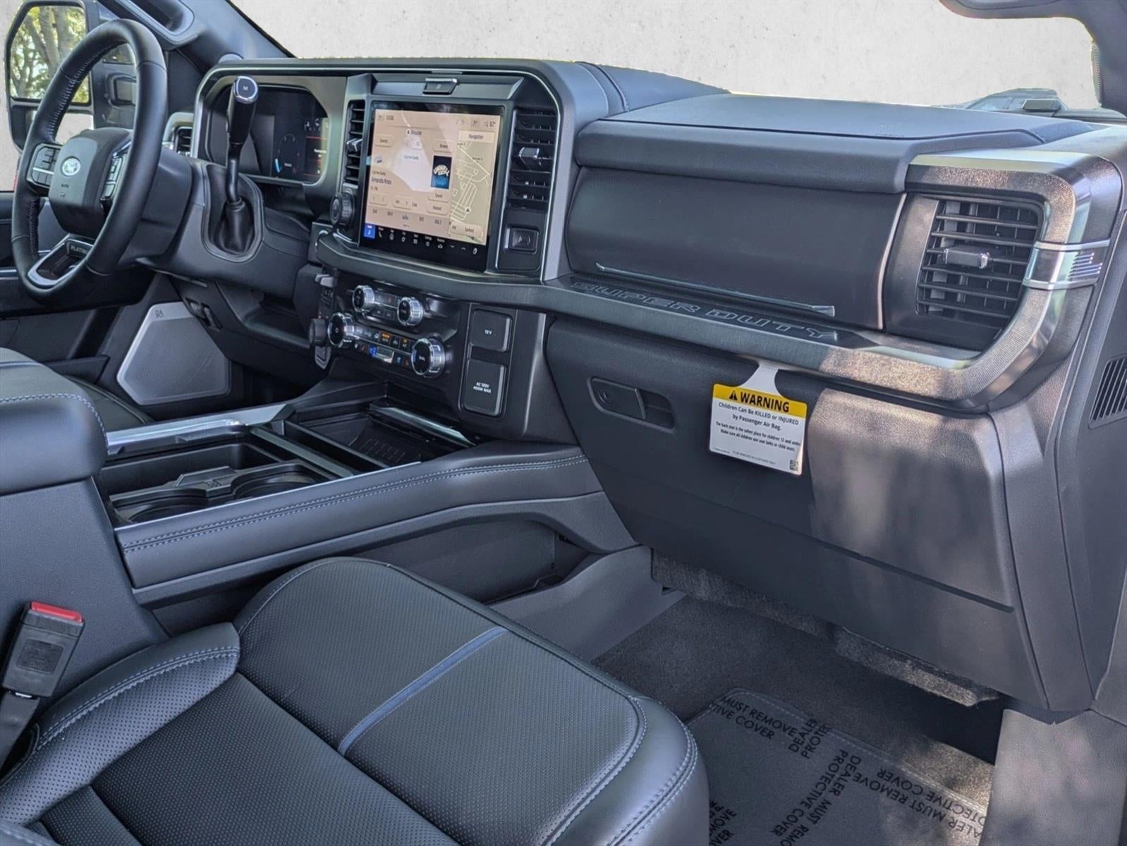 2026 Ford Super Duty F-350 DRW Platinum 4WD Crew Cab 8' Box