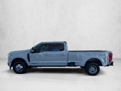 2026 Ford Super Duty F-350 DRW Platinum 4WD Crew Cab 8' Box