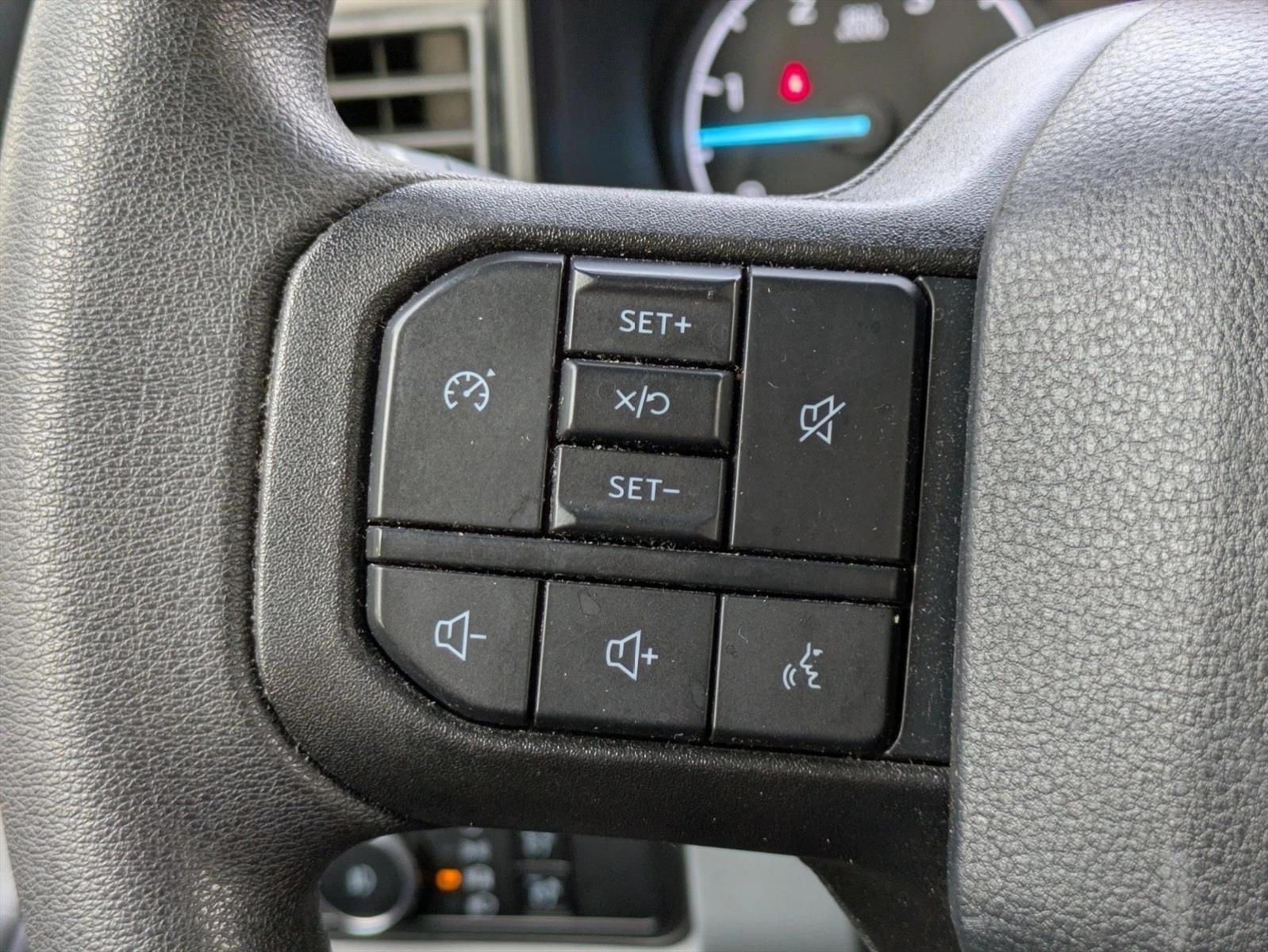 2025 Ford Super Duty F-350 DRW XL 4WD Crew Cab 8' Box
