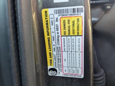 2017 Ford Super Duty F-450 DRW Lariat 4WD Crew Cab 8' Box