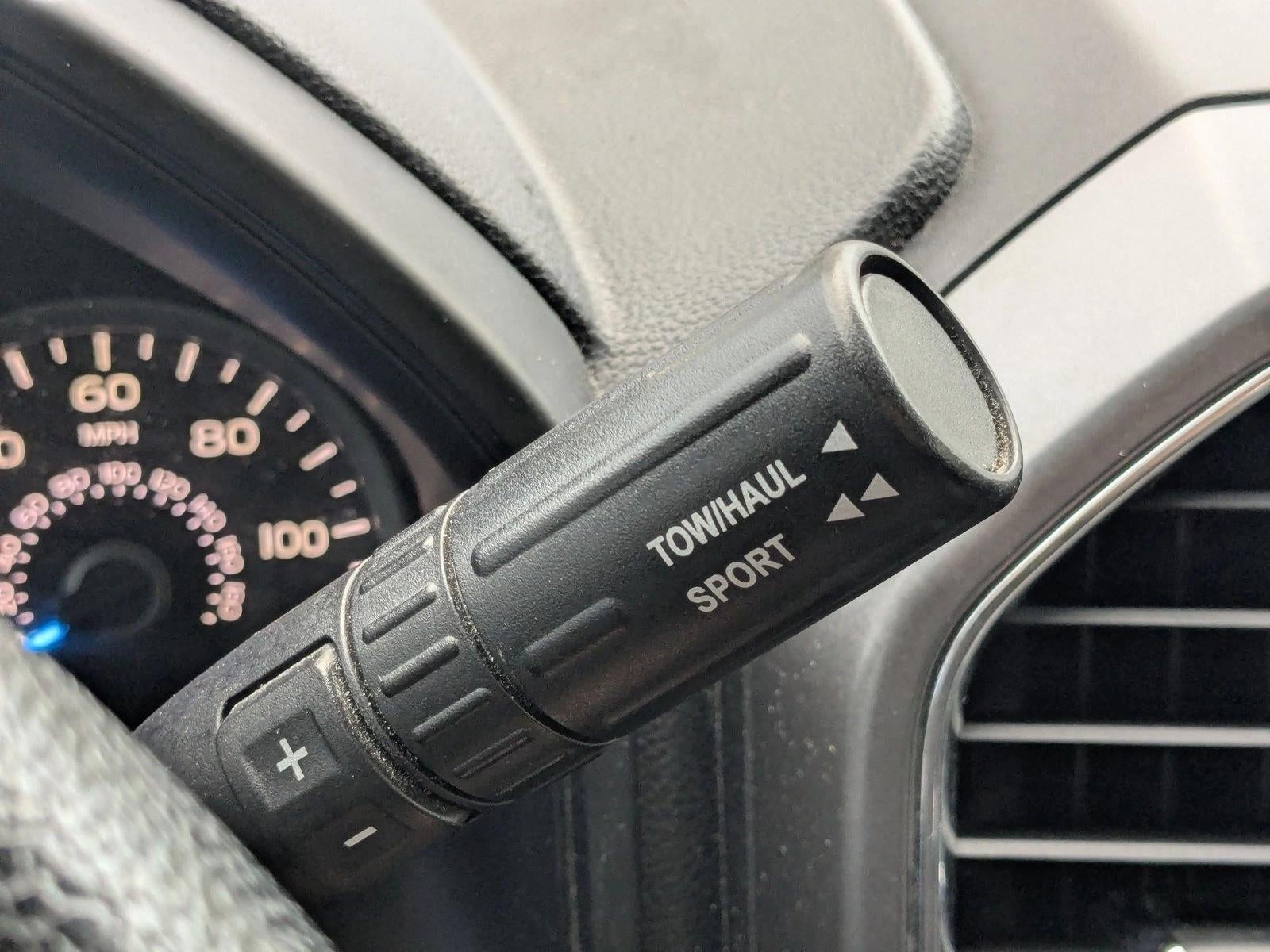 2015 Ford F-150 2WD SuperCrew 5-1/2 Ft Box XLT