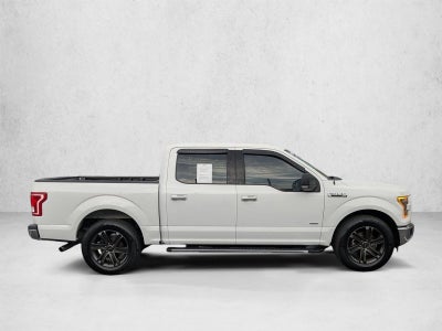 2015 Ford F-150 2WD SuperCrew 5-1/2 Ft Box XLT