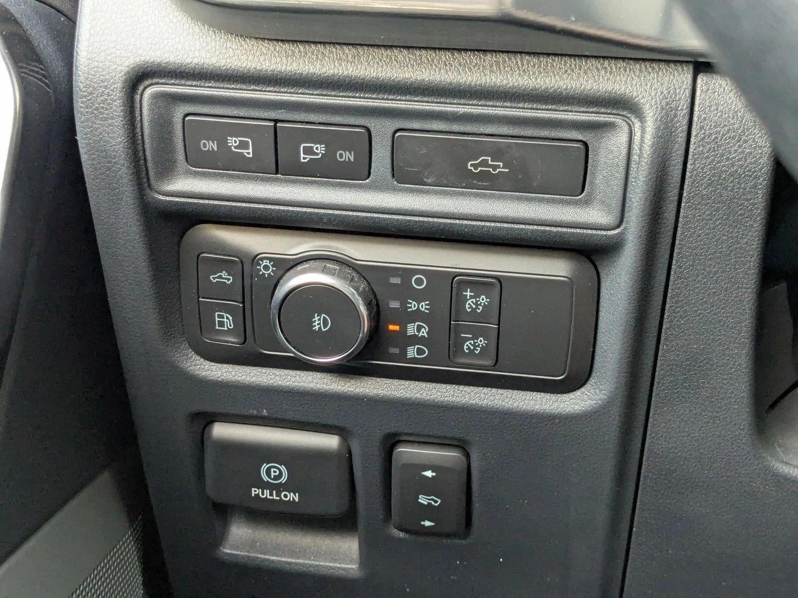 2021 Ford F-150 LARIAT 4WD SuperCrew 5.5' Box