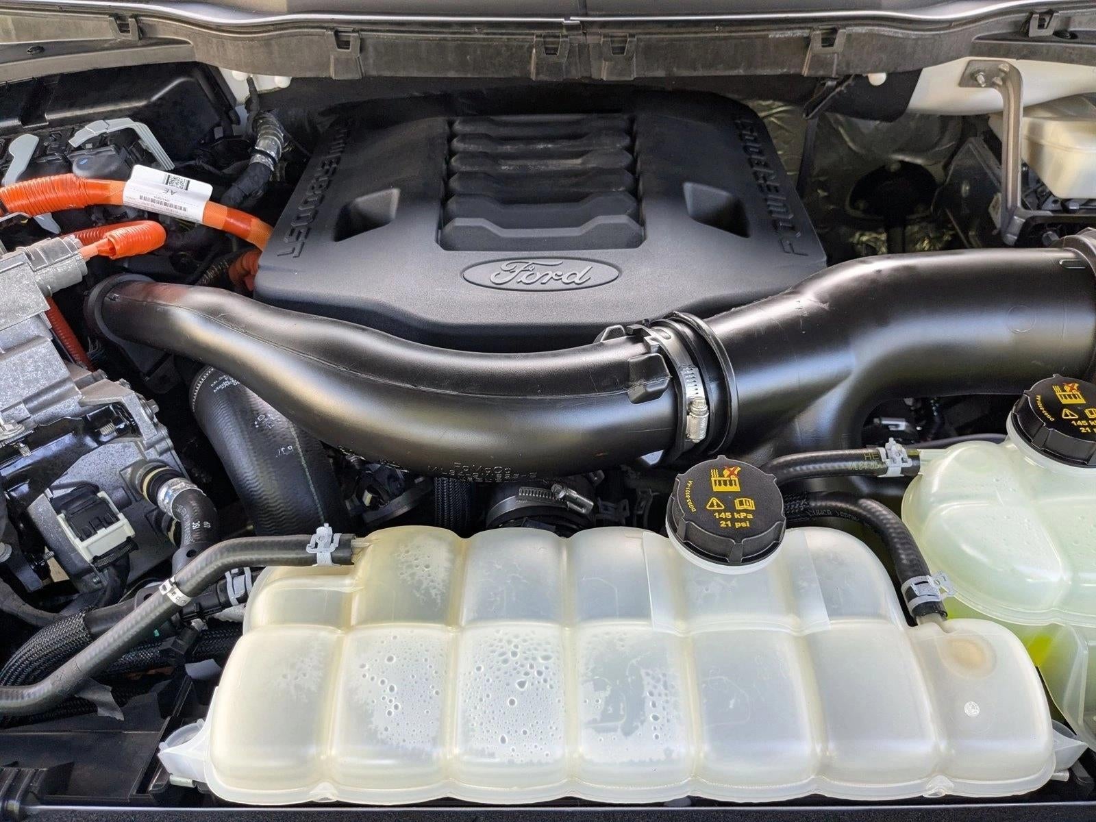 2022 Ford F-150 Platinum 4WD SuperCrew 5.5' Box
