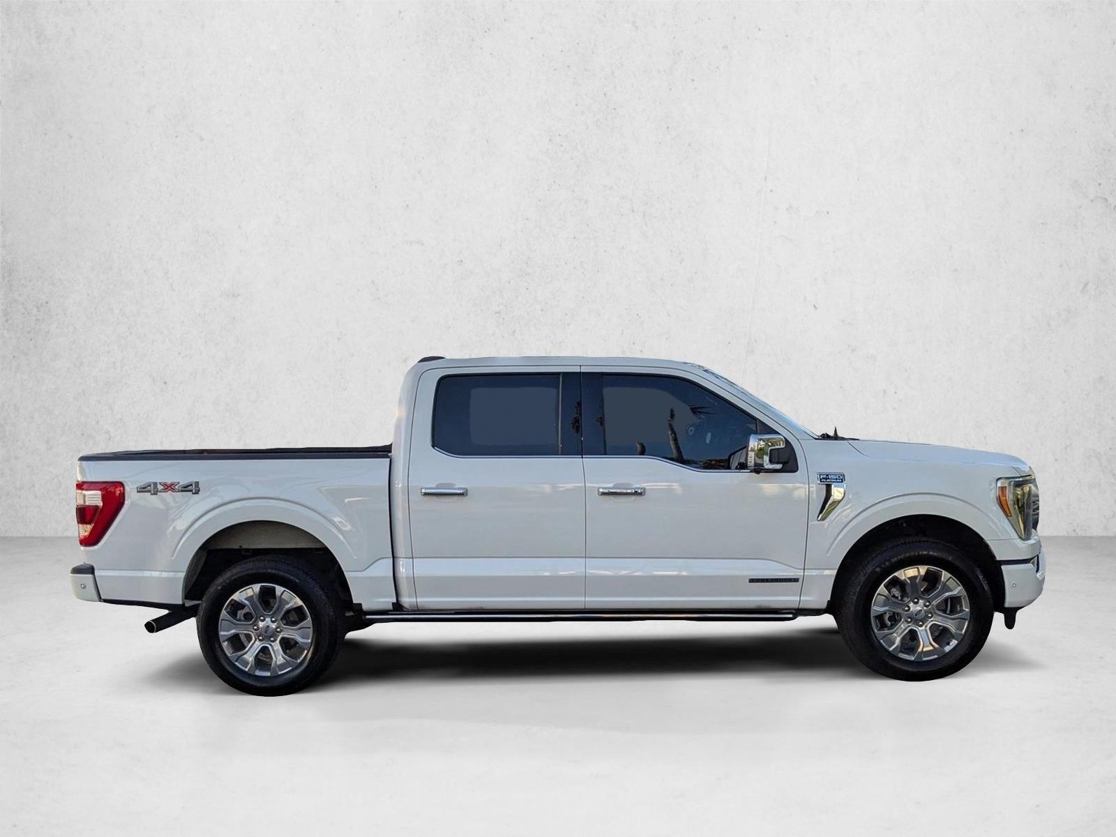 2022 Ford F-150 Platinum 4WD SuperCrew 5.5' Box