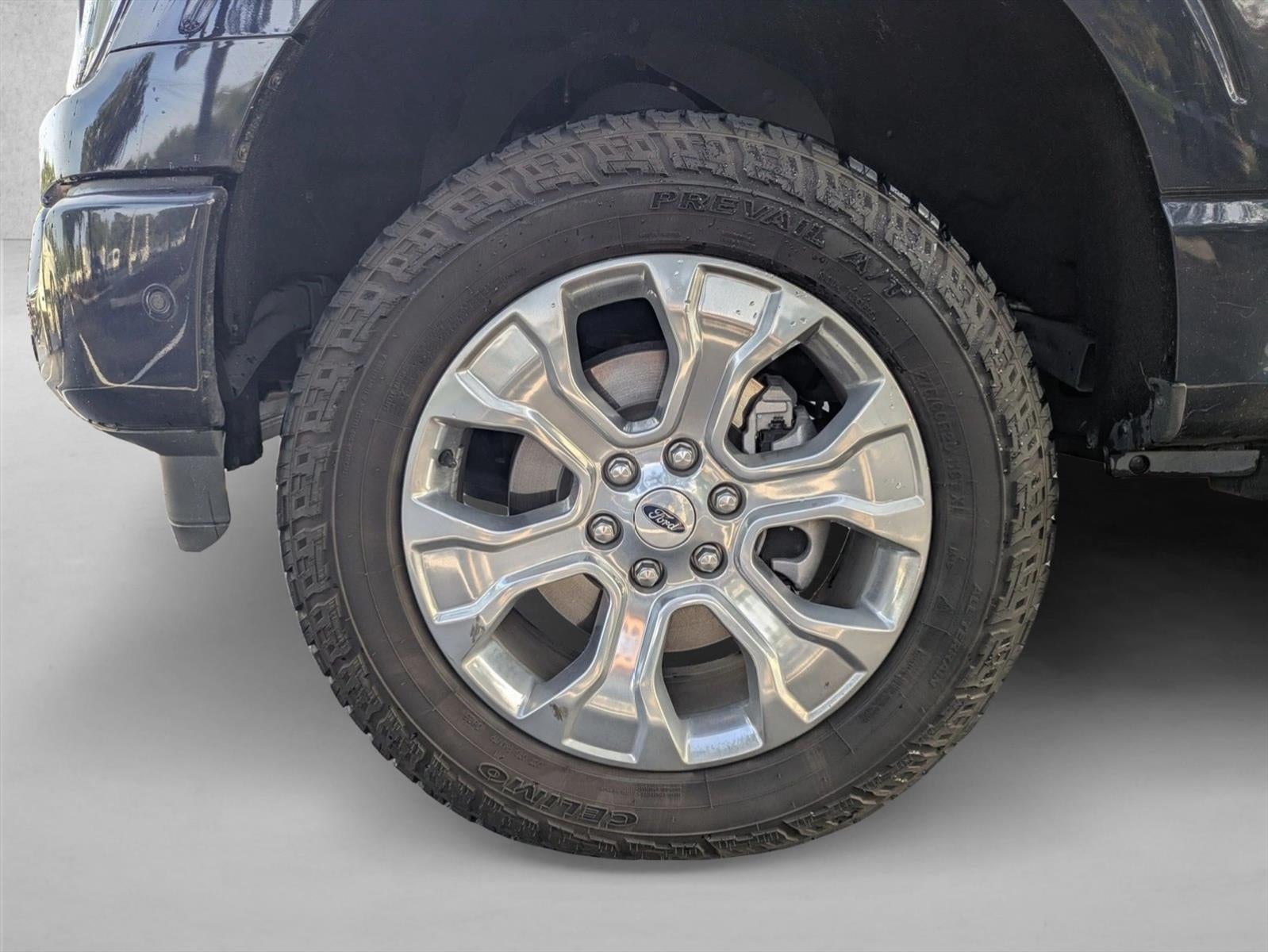 2022 Ford F-150 Platinum 4WD SuperCrew 5.5' Box