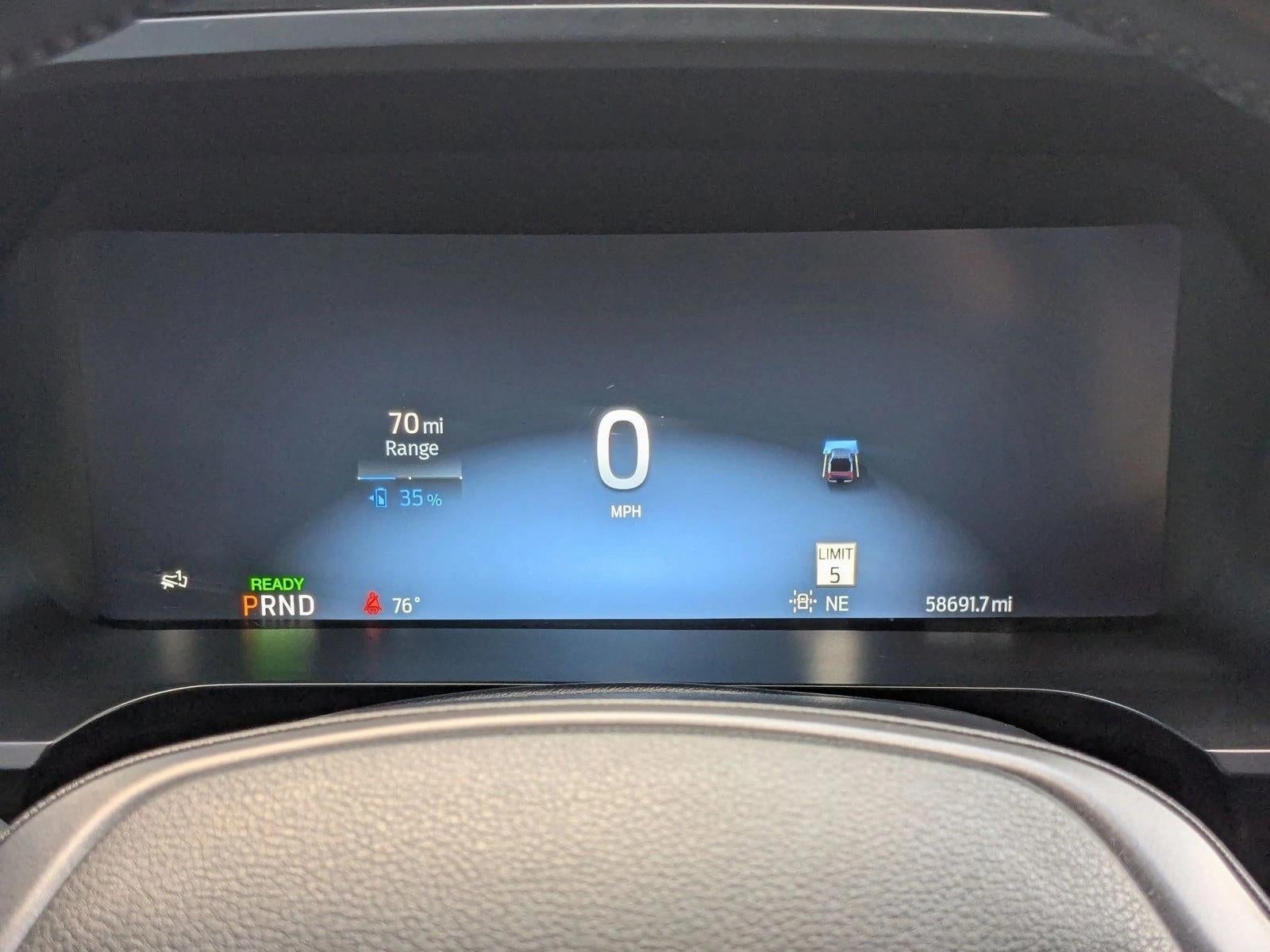 2023 Ford F-150 Lightning LARIAT 4WD SuperCrew 5.5' Box