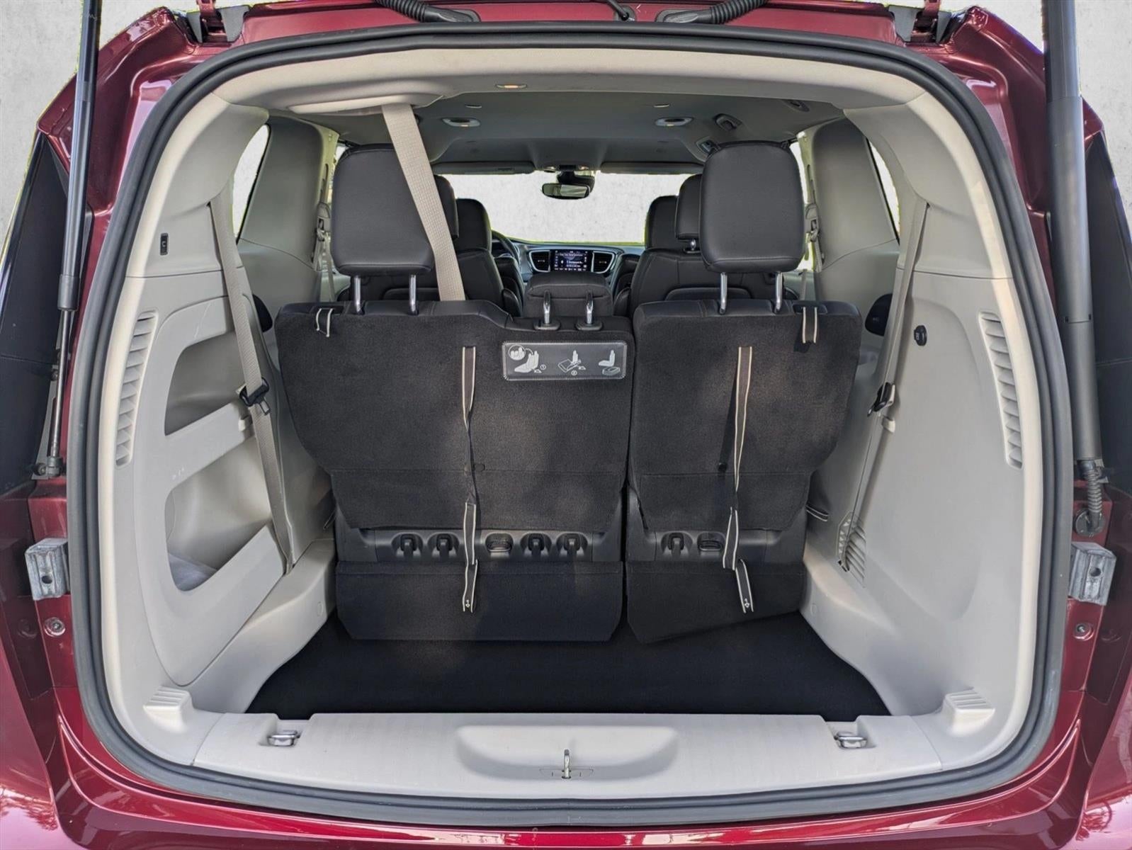 2020 Chrysler Pacifica Touring L Plus FWD