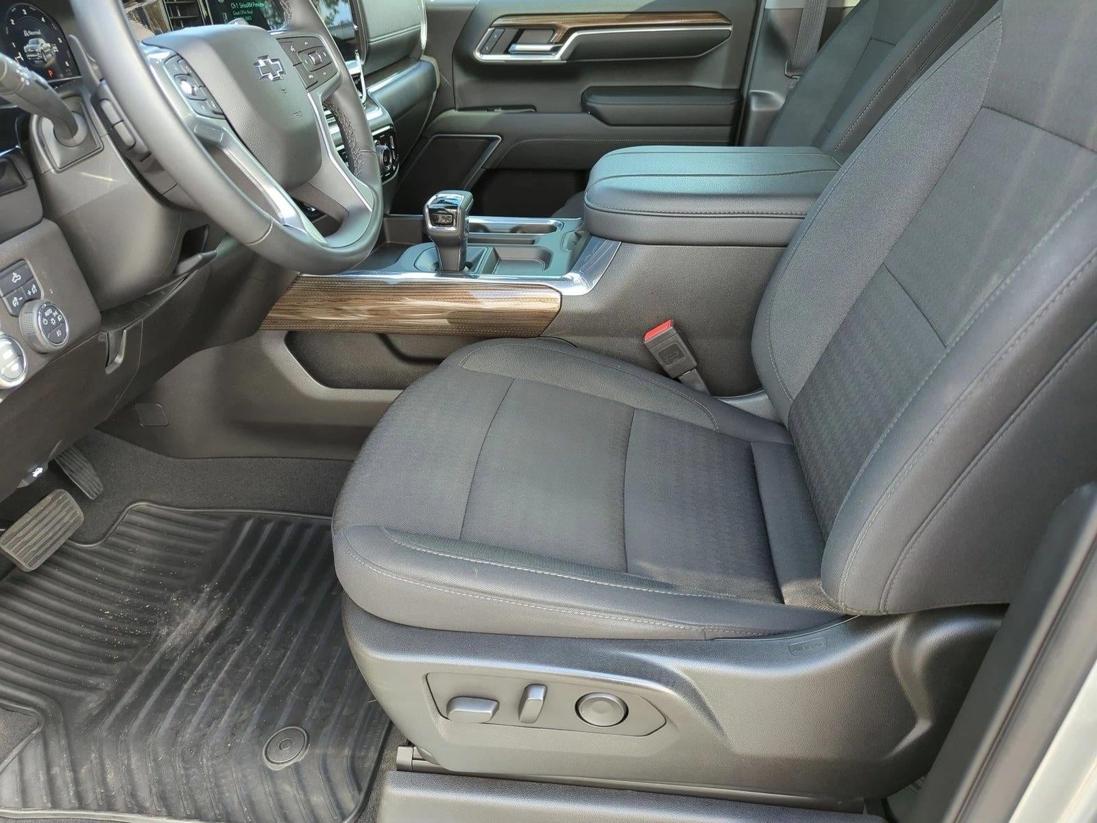 2024 Chevrolet Silverado 1500 Crew Cab Short Box 4-Wheel Drive RST