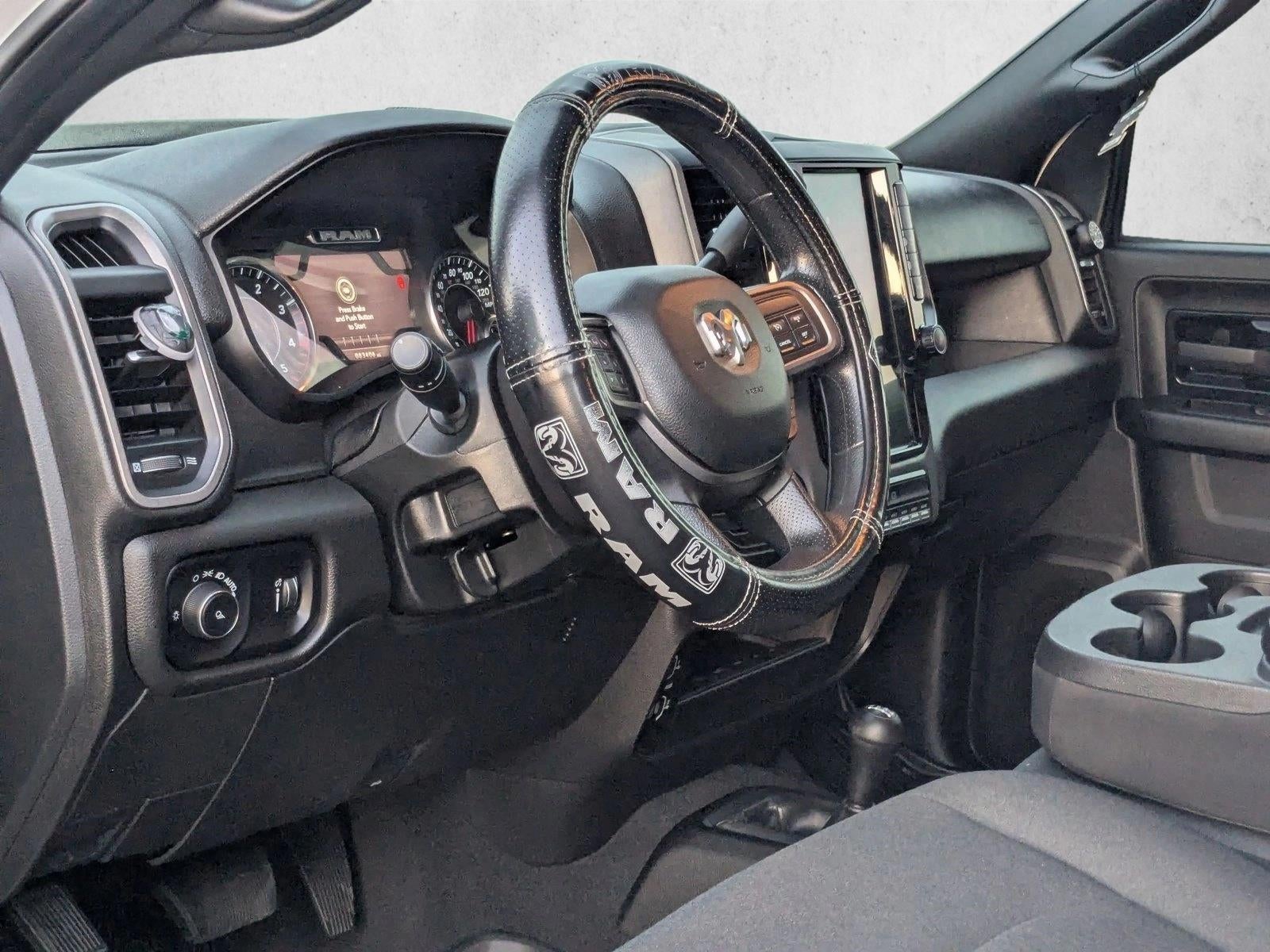 2022 RAM 3500 Tradesman 4x4 Crew Cab 8' Box