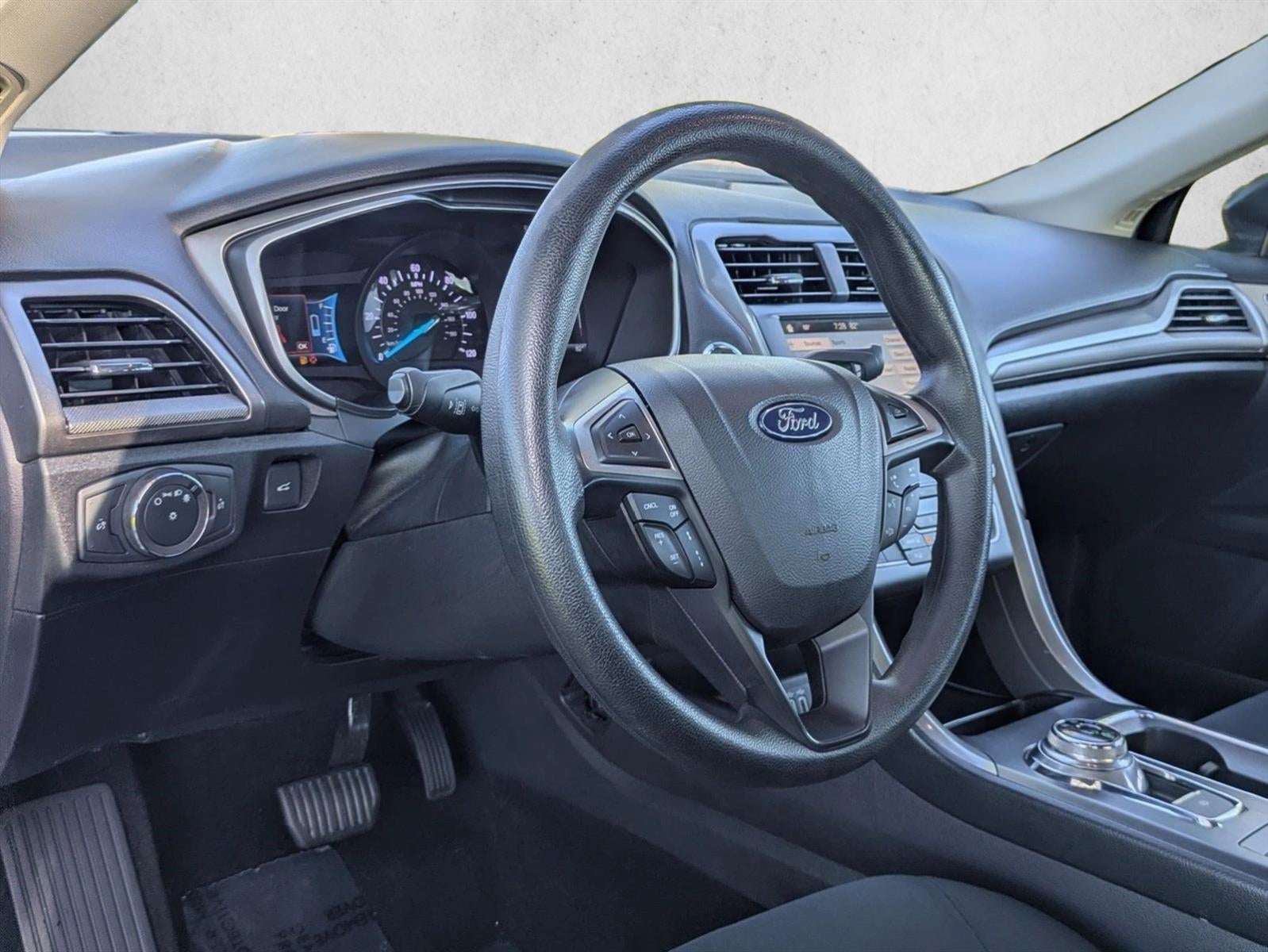 2019 Ford Fusion Hybrid SE FWD