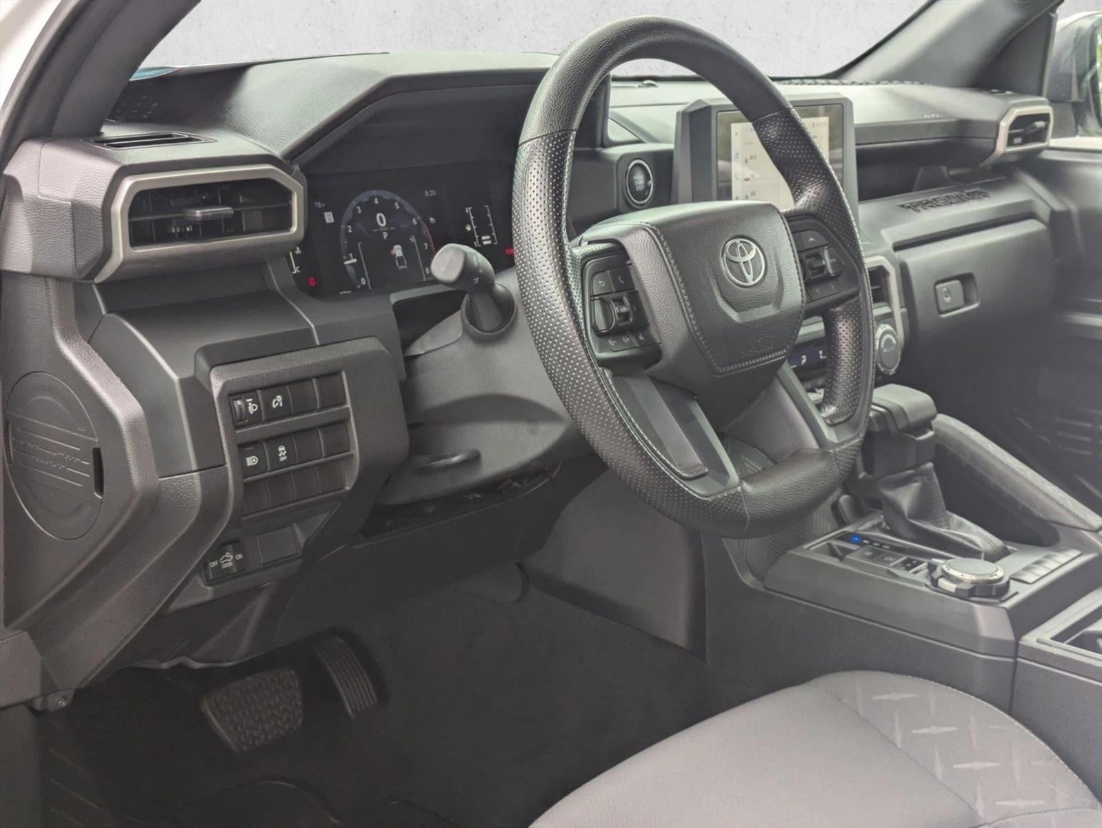 2024 Toyota Tacoma 4WD 4WD SR Double Cab 5' Bed AT (GS)