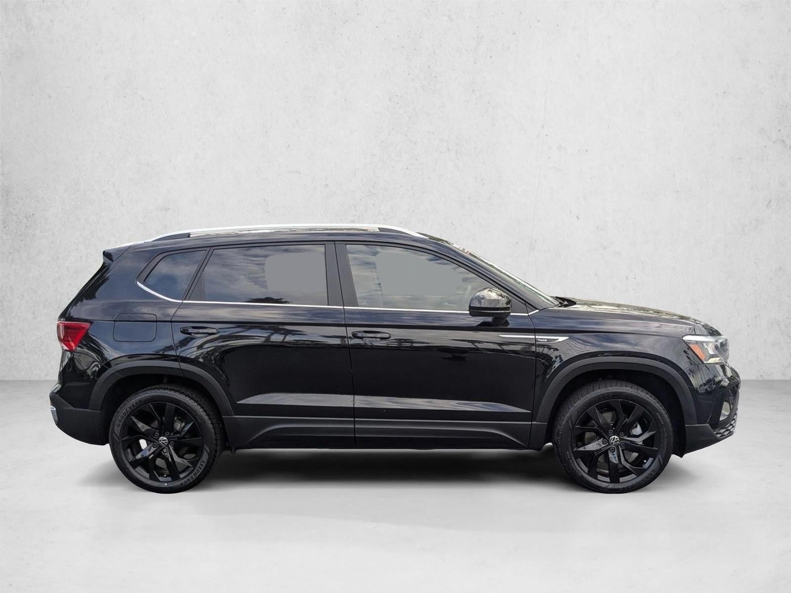 2022 Volkswagen Taos SE FWD