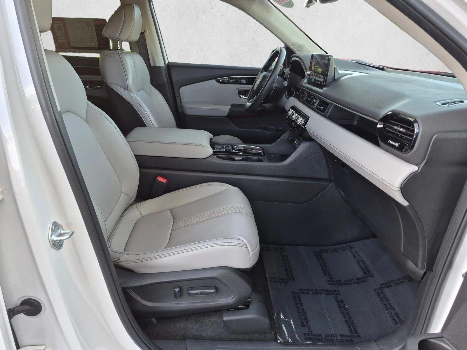 2023 Honda Pilot EX-L 8 Passenger AWD