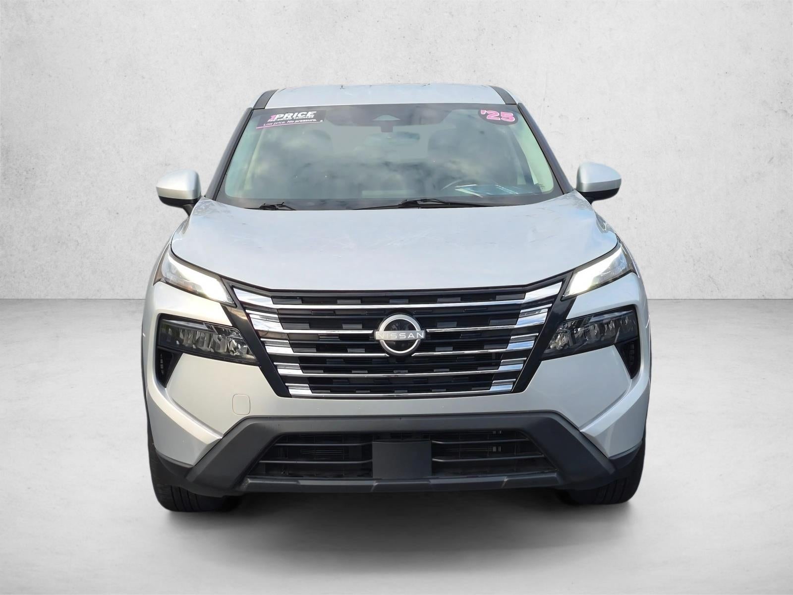 2025 Nissan Rogue FWD SV