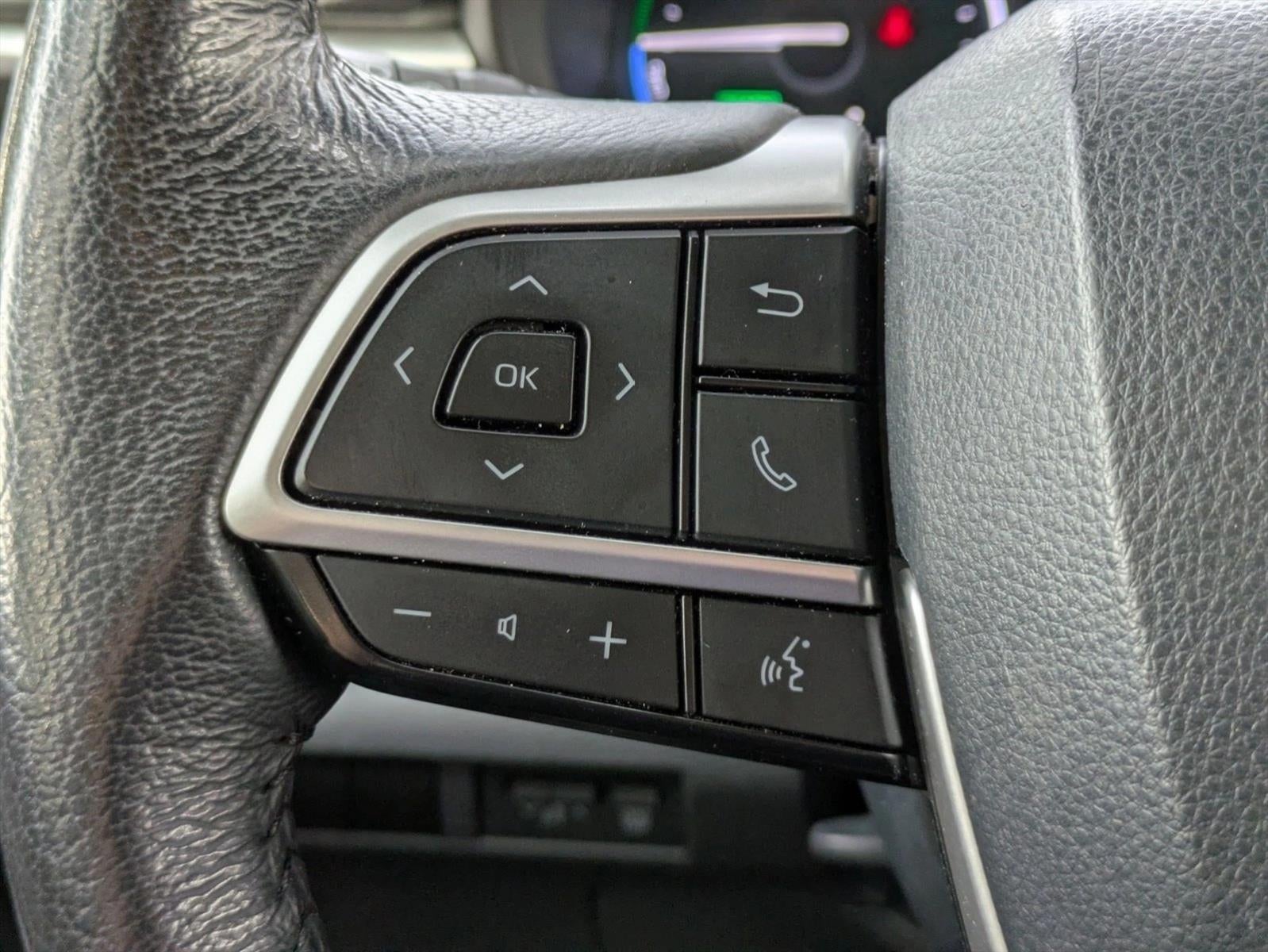 2024 Toyota Sienna XLE FWD 8-Passenger (Natl)