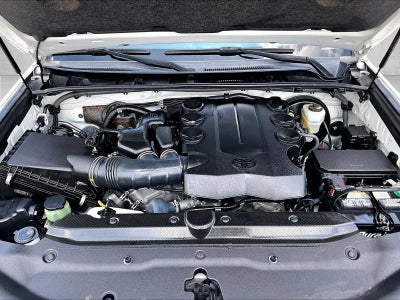 2021 Toyota 4Runner SR5 2WD (Natl)