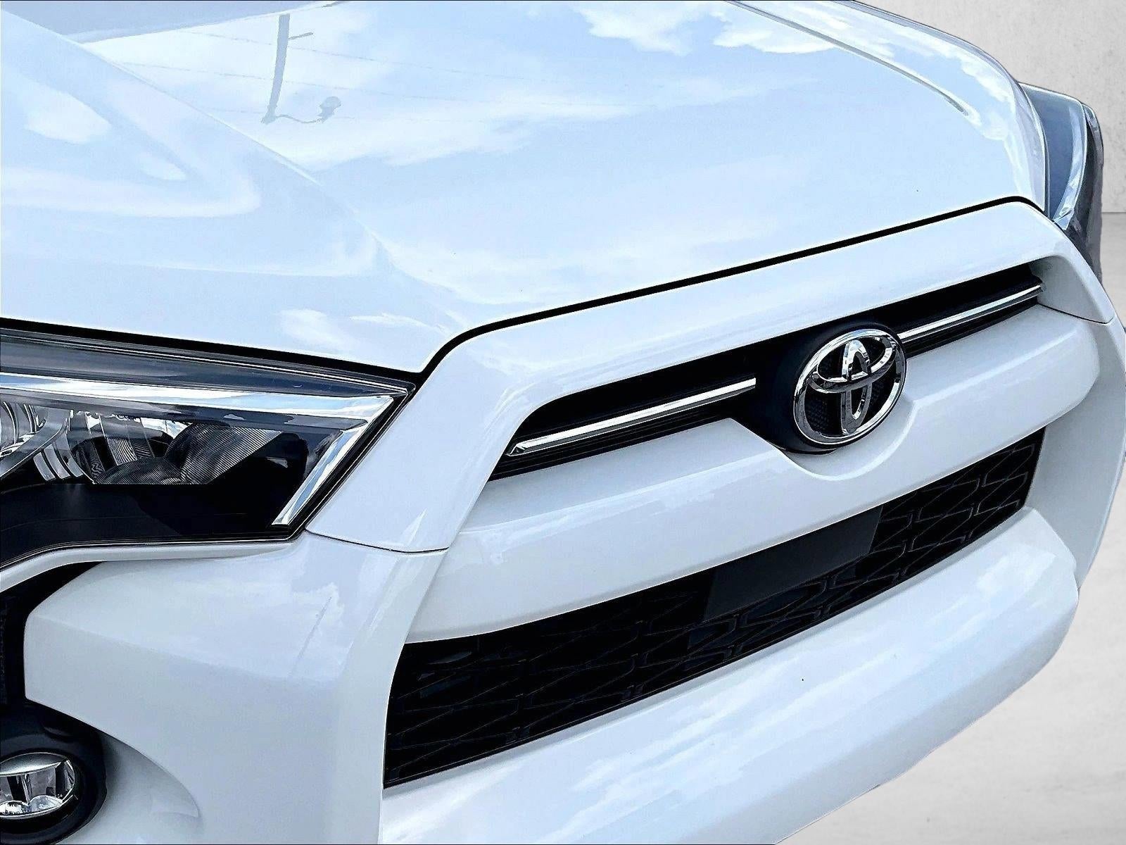 2021 Toyota 4Runner SR5 2WD (Natl)