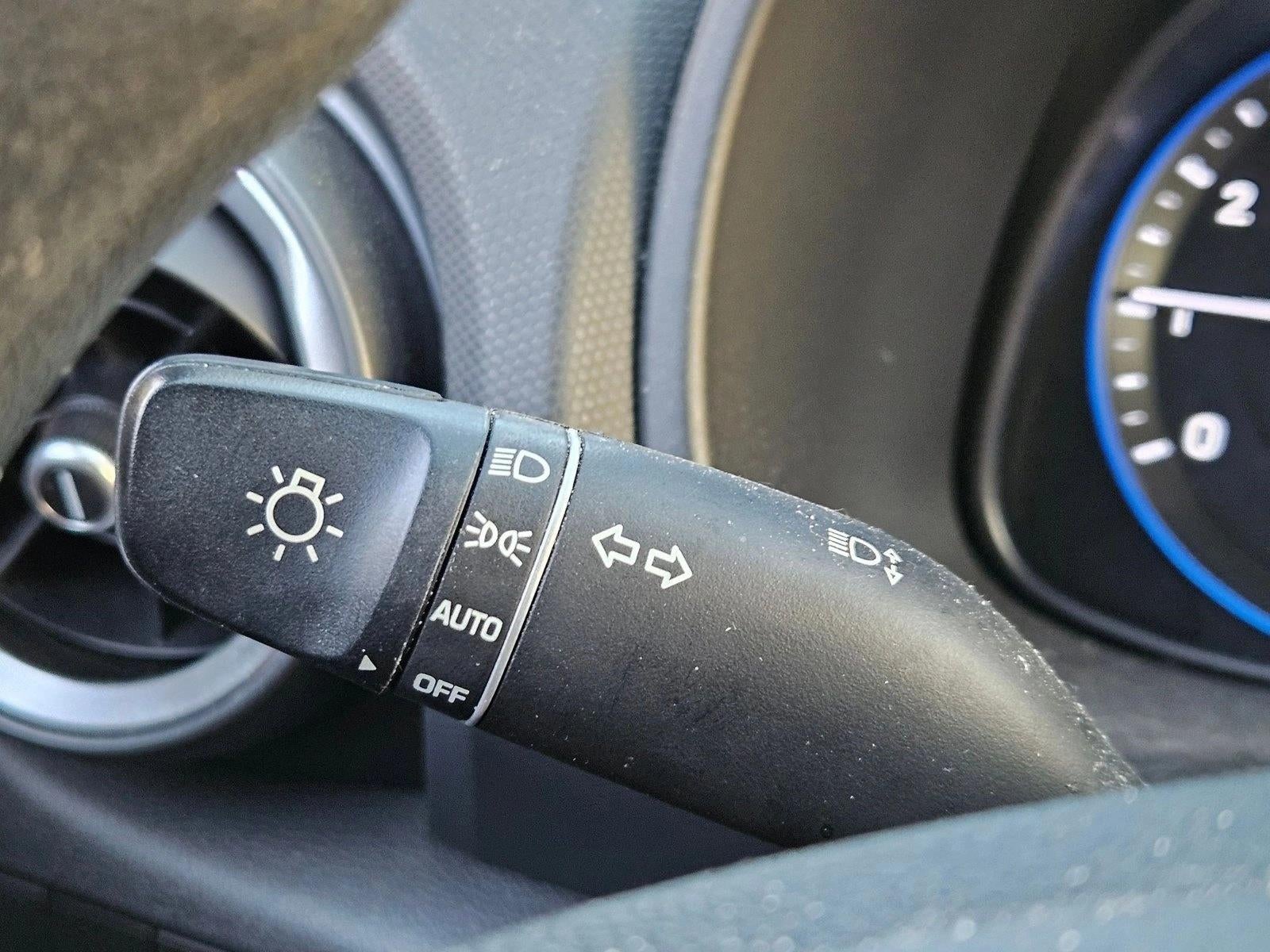 2023 Hyundai KONA SEL Auto FWD