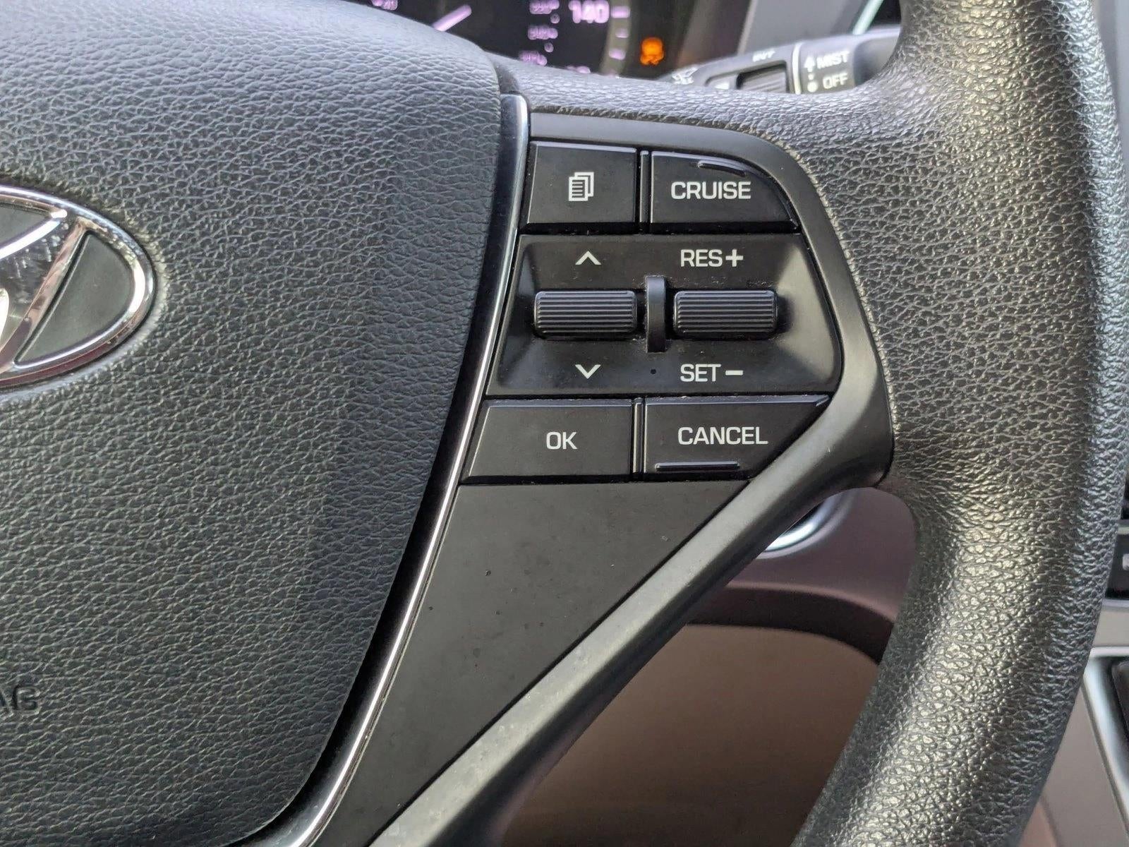 2017 Hyundai SONATA Hybrid SE 2.0L