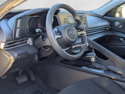 2023 Hyundai ELANTRA SEL IVT