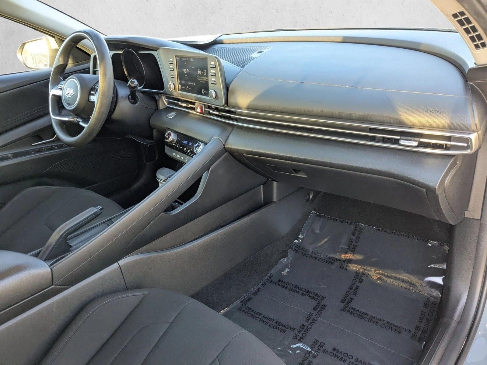 2023 Hyundai ELANTRA SEL IVT