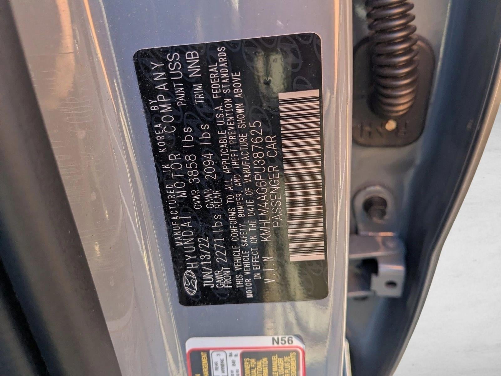 2023 Hyundai ELANTRA SEL IVT