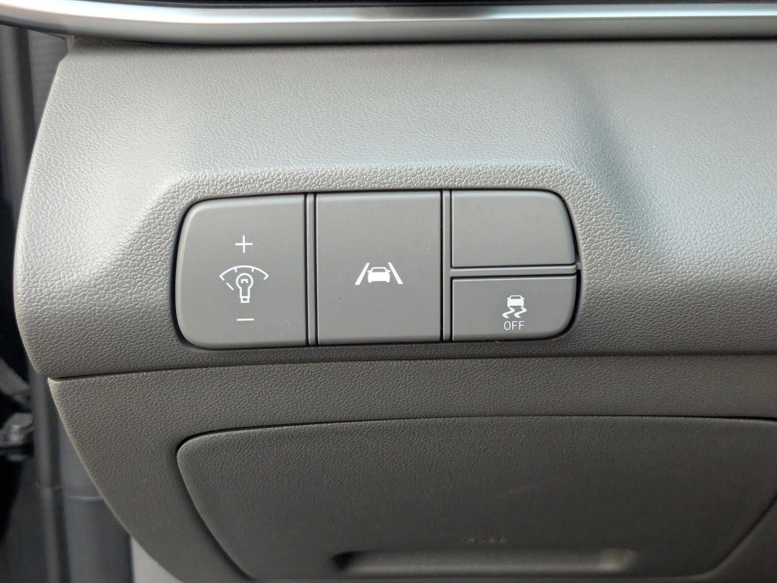 2023 Hyundai ELANTRA SEL IVT